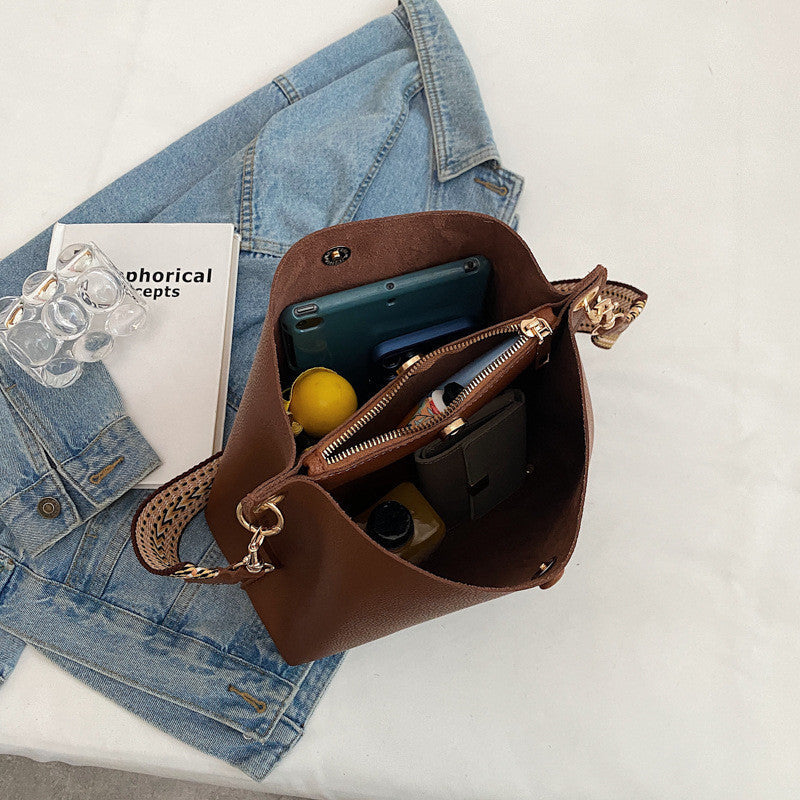 Montelise | Crossbody Bucket Bag