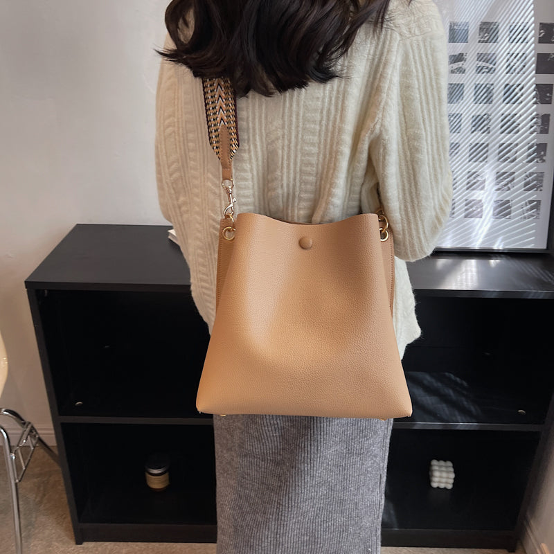 Montelise | Crossbody Bucket Bag